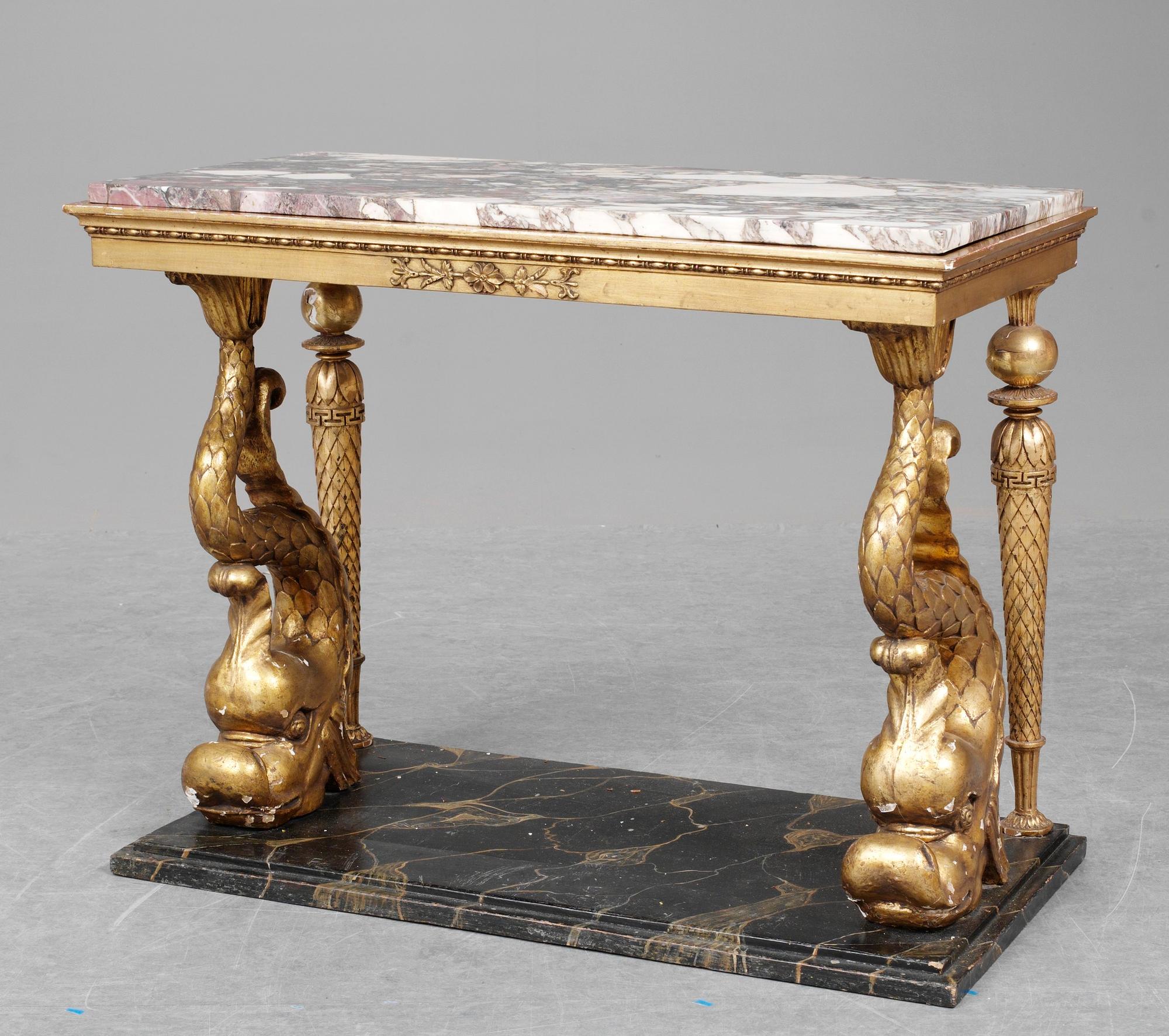 KONSOLBORD. Svensk empire, 1800-talets början.