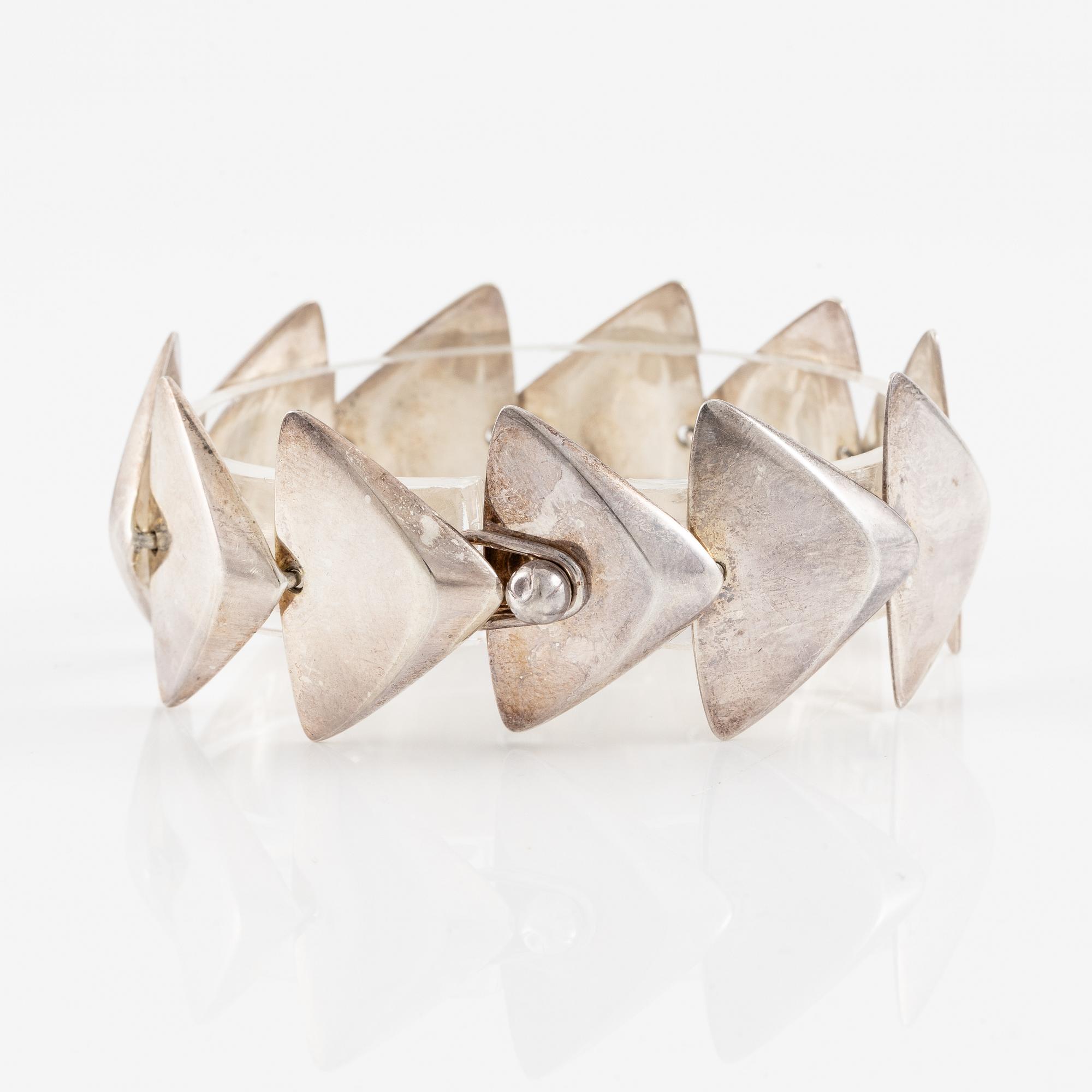 Hans Hansen, necklace and bracelet, sterling silver, Denmark.