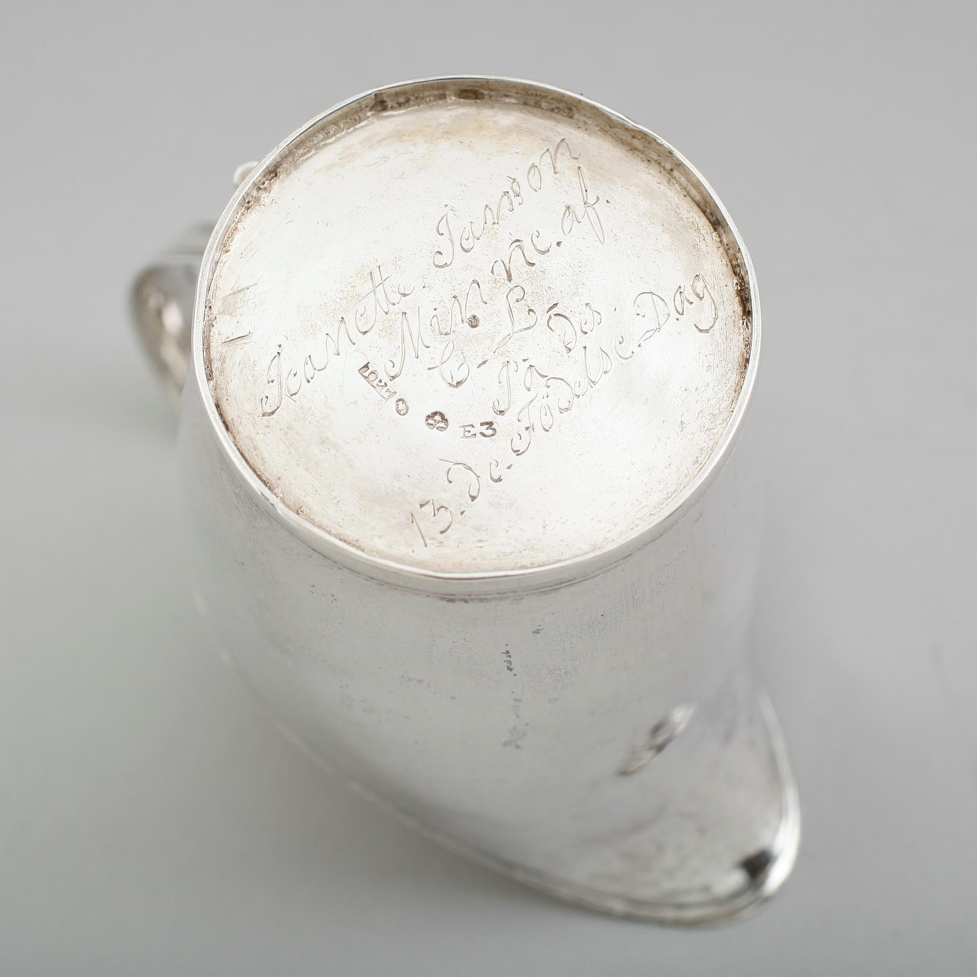 GRÄDDKANNA, silver, Johan Petter Grönvall, Stockholm 1811. Vikt ca 101 gram.