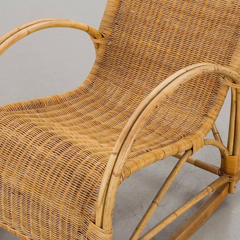 A ROCKING CHAIR, first half of 20th century.