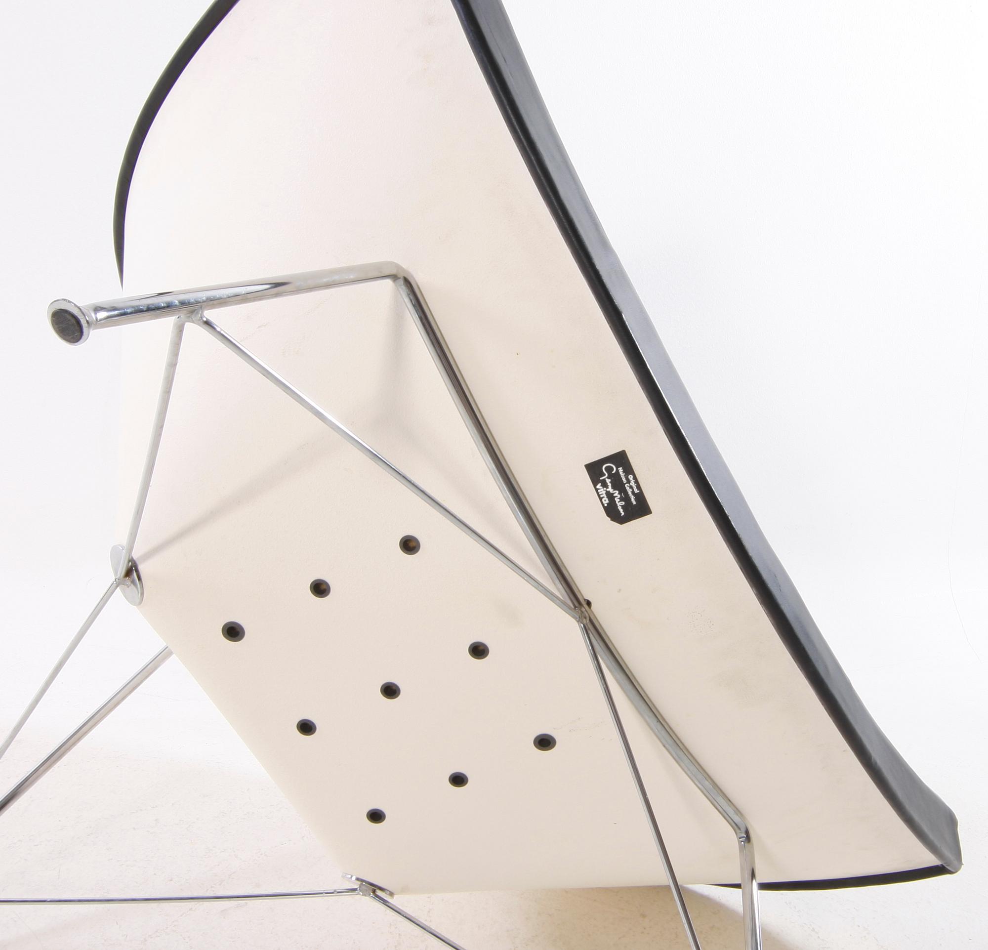 FÅTÖLJ. "Coconut", design George Nelson, Vittra, formgiven 1955.