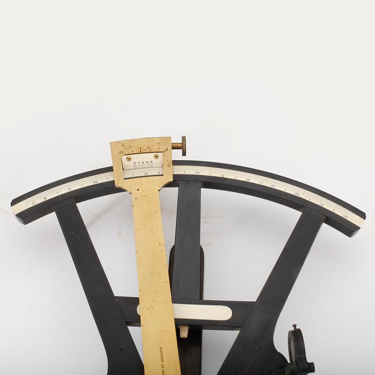 SEXTANT, Oertling, 1900-talets första hälft.
