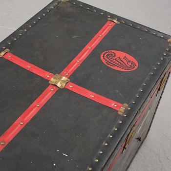 RESEKOFFERT, 1900-talets första hälft.