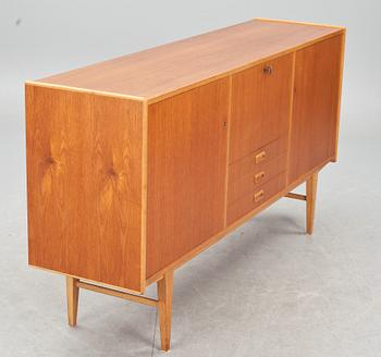 SIDEBOARD, 1900-talets andra hälft.