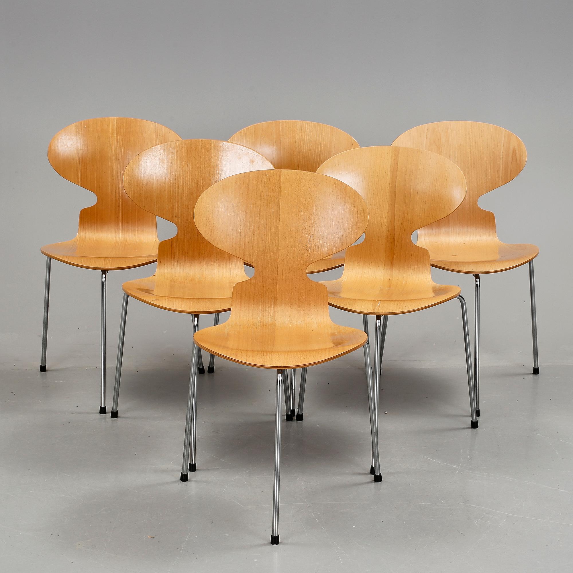 STOLAR, 6 stycken, "Myran", Arne Jacobsen, Fritz Hansen, 1900-talets fjärde kvartal.