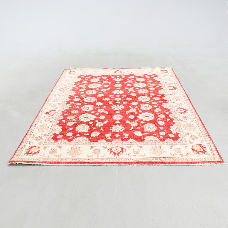 Ziegler rug design approx. 245x180 cm.