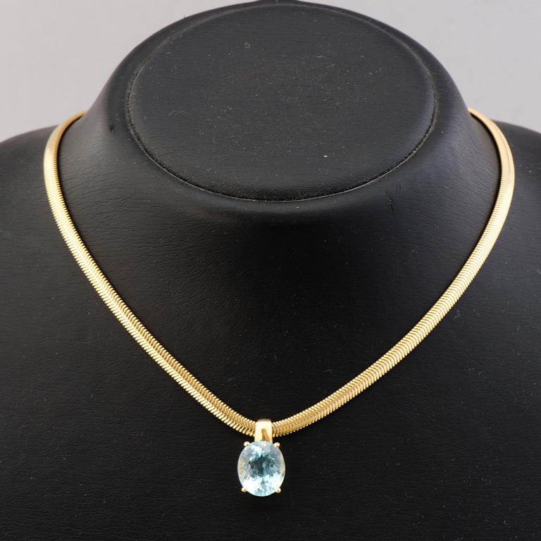 A NECKLACE, pendant H. Stern,  facetted topaz, 18 and 14K gold.