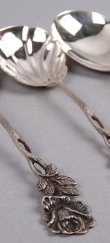 PARTI BESTICKUPPSÄTTNING, silver, 1800/1900-tal. 2934 g.