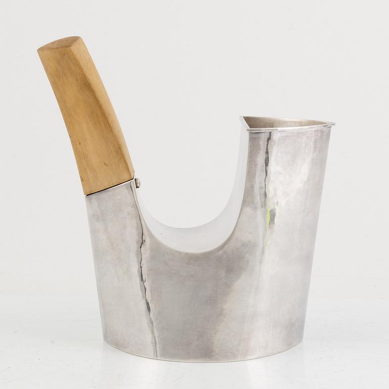 A Swedish sterling silver jug, mark of Rey Urban, Stockholm 1974.