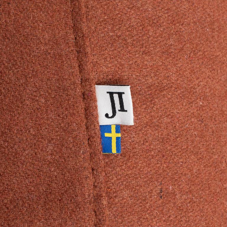 Jonas Ihreborn, a 'Seventy' easy chair, Ihreborn.