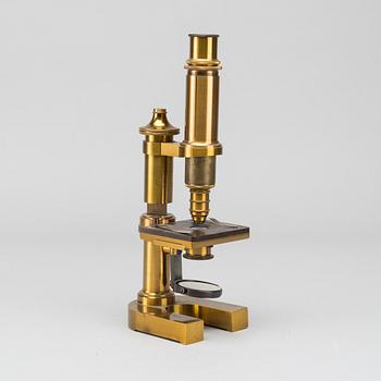 A Leitz Wetzlar monocular brass microscope around 199.