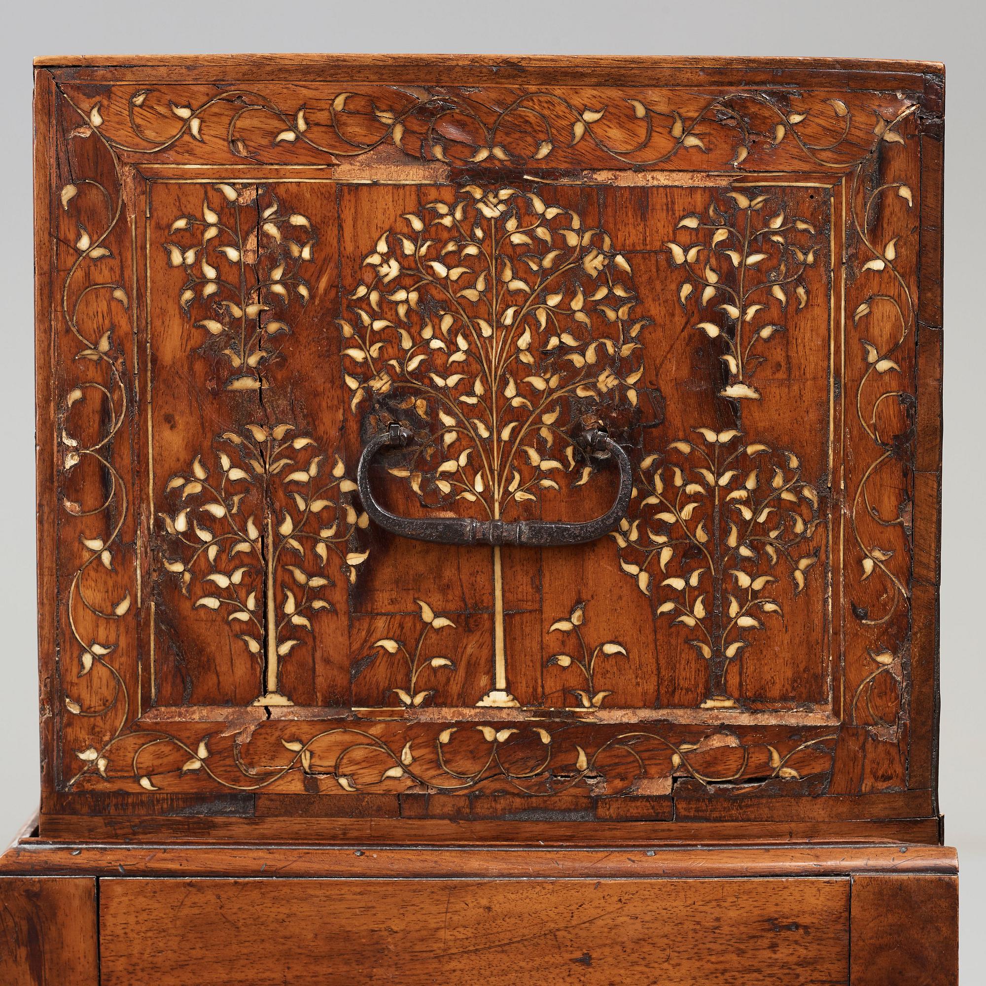 A cabinet, Indian for the Portugese market, 1600/1700's.