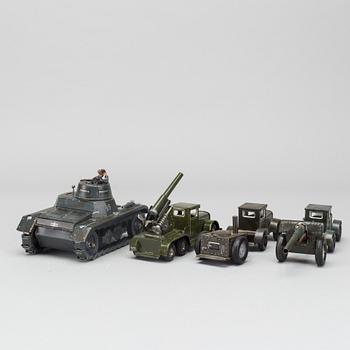 A SET OF 3
+1 MILITARY VEHICLE PROBABLY TIPP & CO AND GAMA TANK 1930/40' S GERMANY.