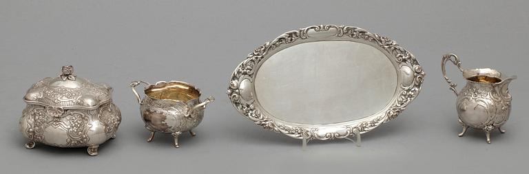 PARTI SILVER, 4 delar. 1900-tal. Tot vikt ca 625 g.