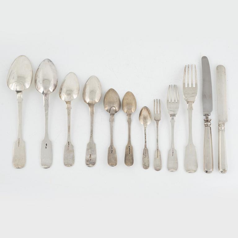 Bestickservis, 76 delar, silver, Finland och Ryssland, mestadels Johan Edvard Fagerroos, Helsingfors, 1860.