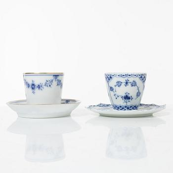 Royal Copenhagen 9 service pieces.