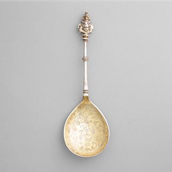 164. A Swedish 17th century silver-gilt spoon, mark of an unidentified maker in Stockholm (1623-1653-).