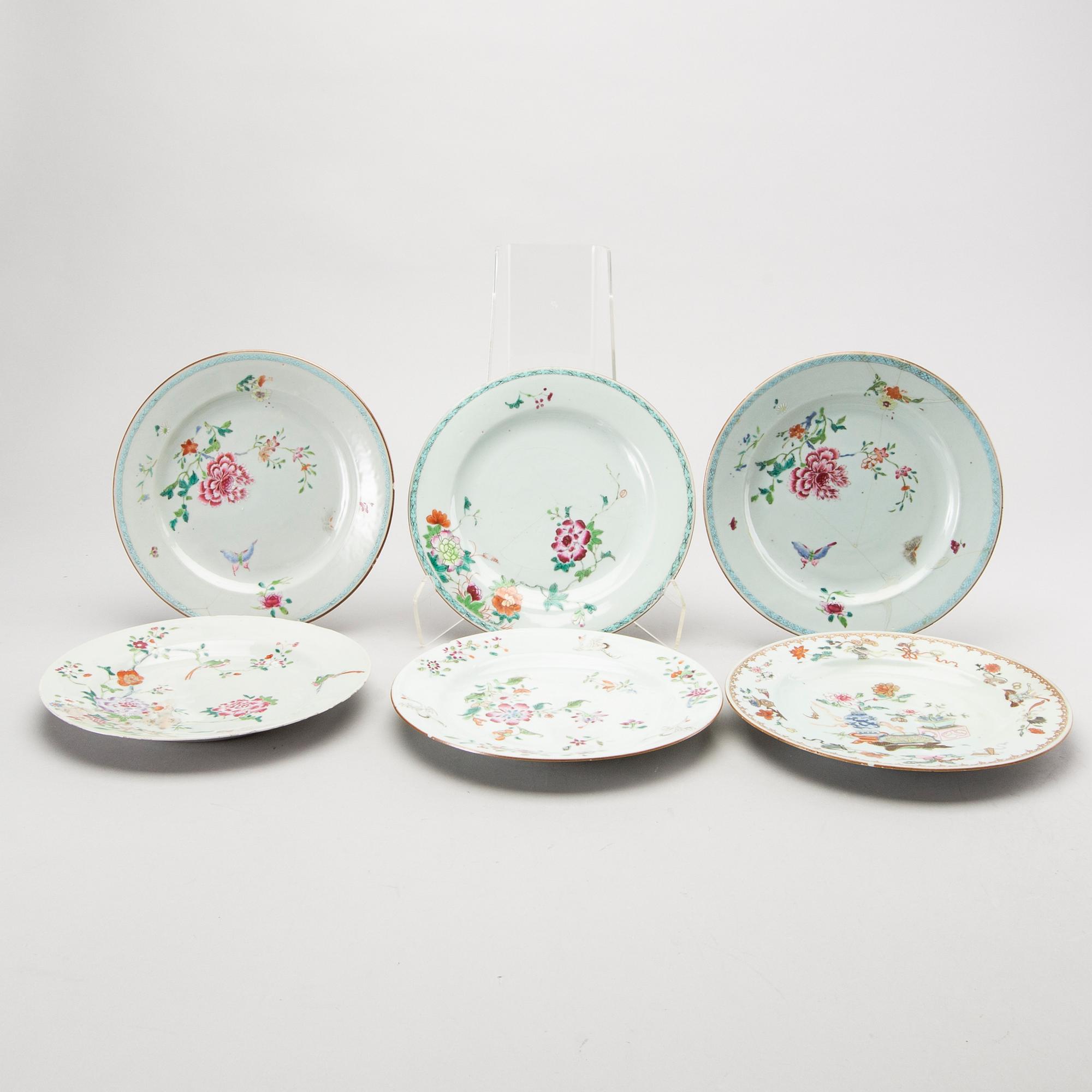 A set of six Chinese Qianlong porcelain plates.