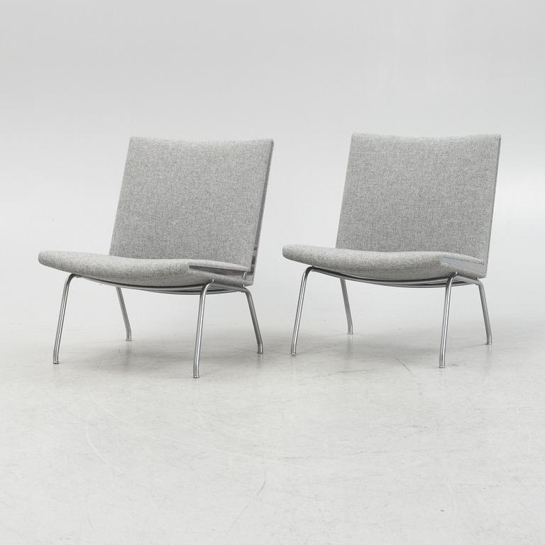 Hans J Wegner, a pair of 'Kastrup Airport Lounge Chairs', AP Stolen.