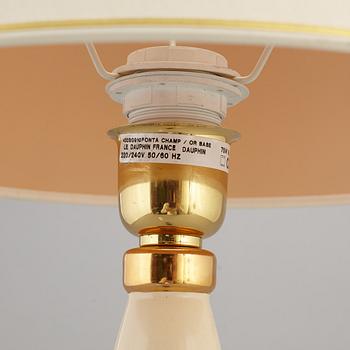 An end of the 20th Century tale light from Le Dauphin.