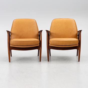 Ib Kofod-Larsen, a pair of model 401 armchairs, Slagelse Möbel verk, Denmark.