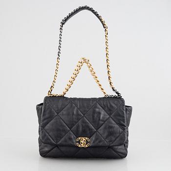 Chanel, väska, "19 large flap bag", 2019.