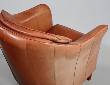 FÅTÖLJER, ett par, omkring år 2000.