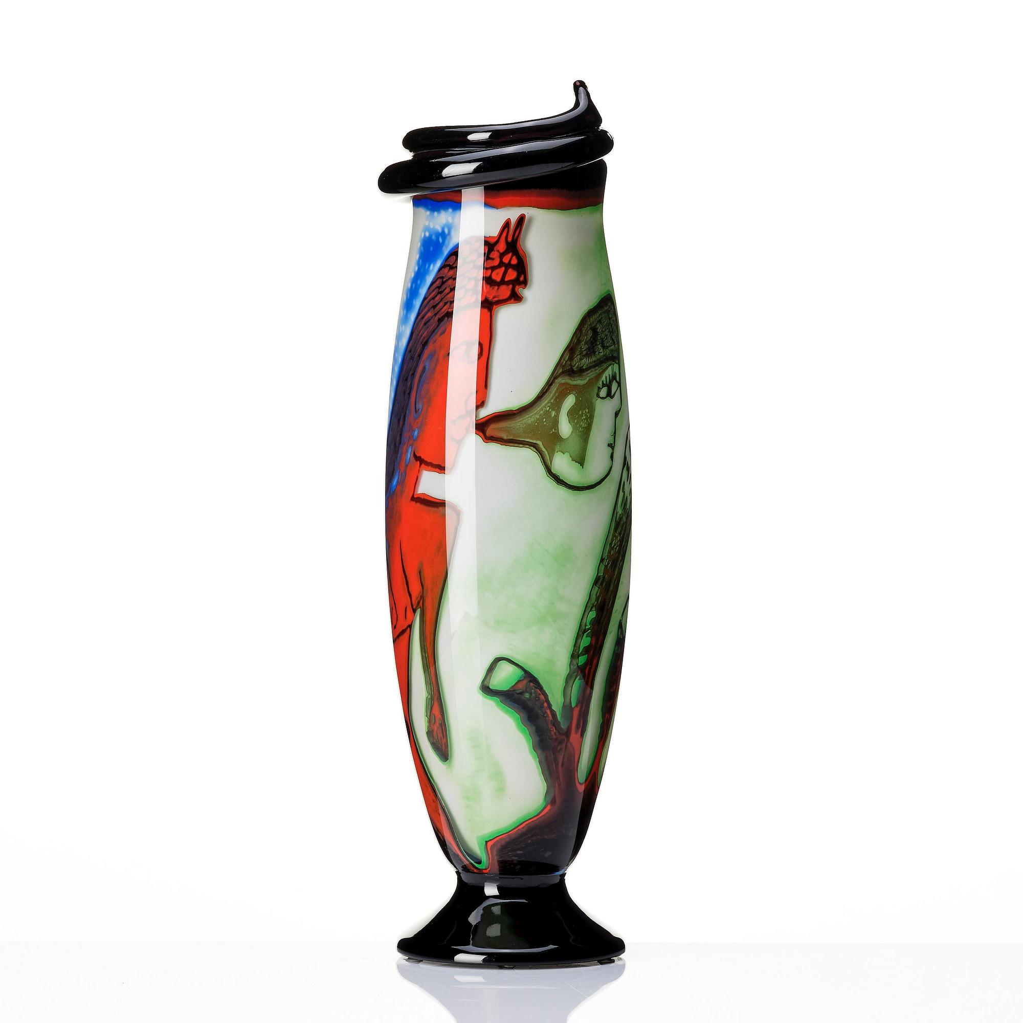 Ulrica Hydman-Vallien, a unique graal glass vase, Kosta Boda, Sweden.
