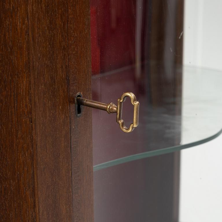 A 1950's/60's display cabinet.