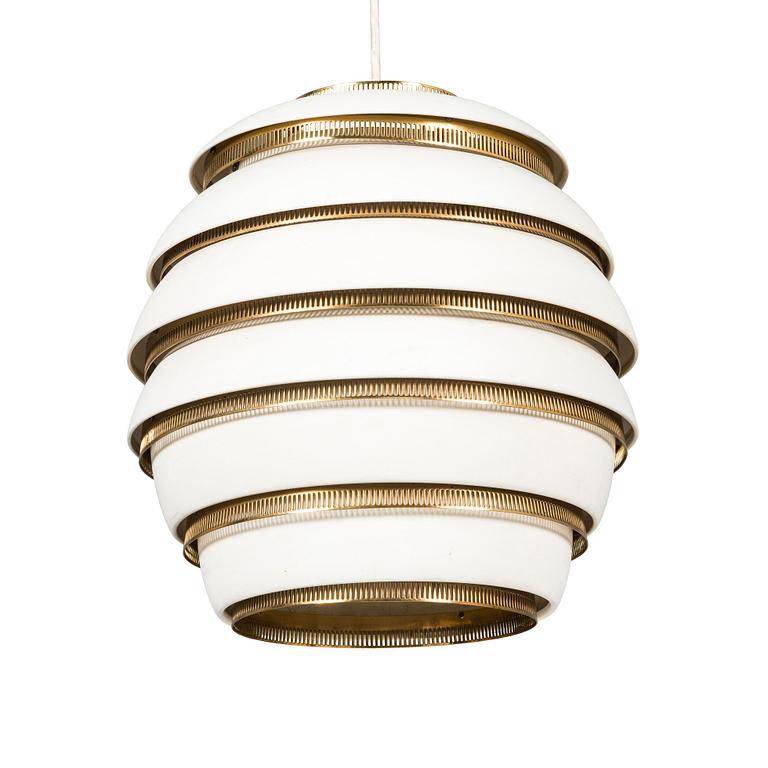 Alvar Aalto, a pendant lamp A332, 'Beehive' for Valaistustyö.