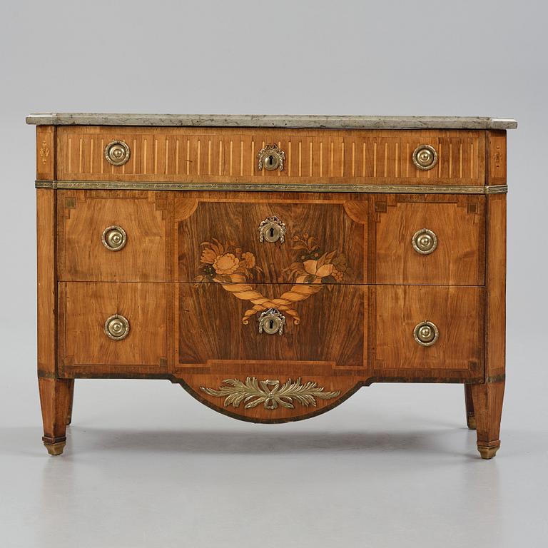 A Gustavian late 18th century commode by Gustaf Foltiern, not signed, (master in Stockholm 1771-1804).