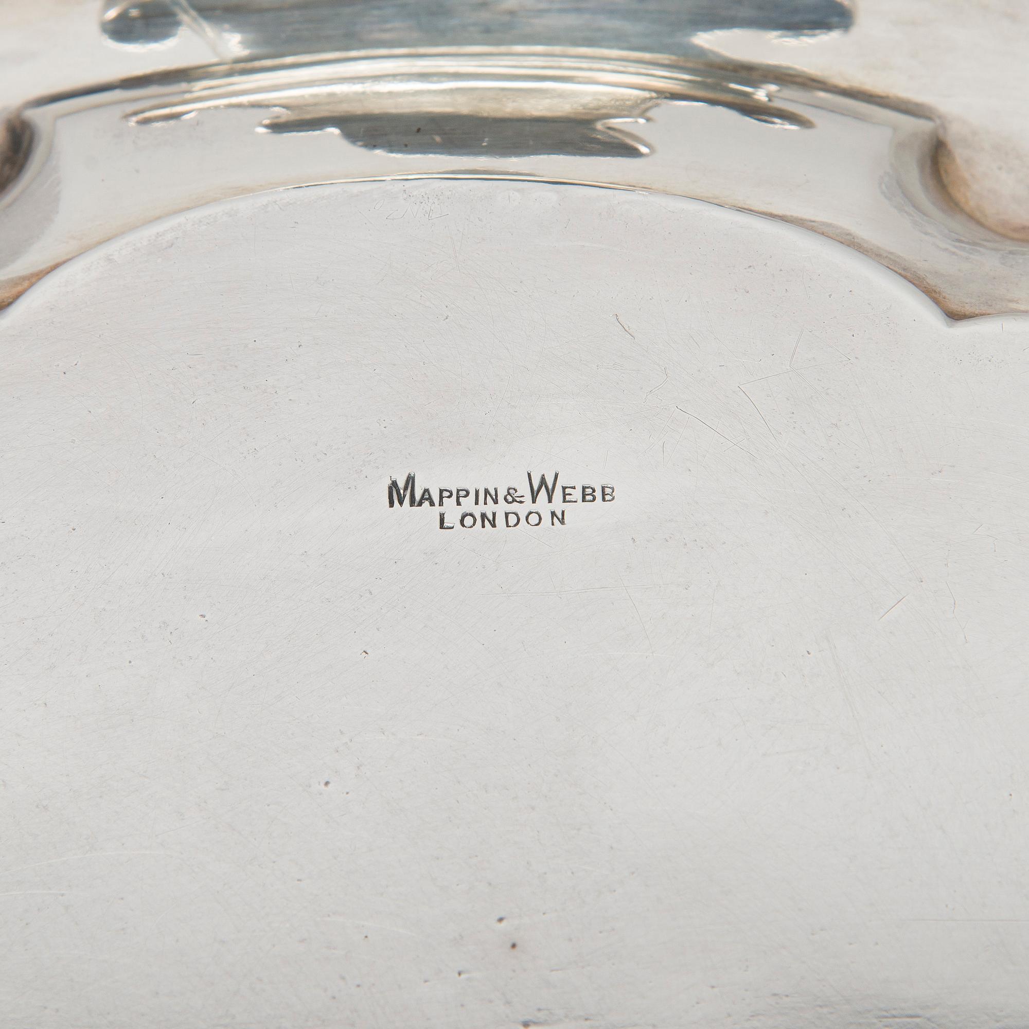 Brickbord, sterlingsilver och mahognyfaner, Mappin & Webb, London 1912, stommen av Paul Boman.