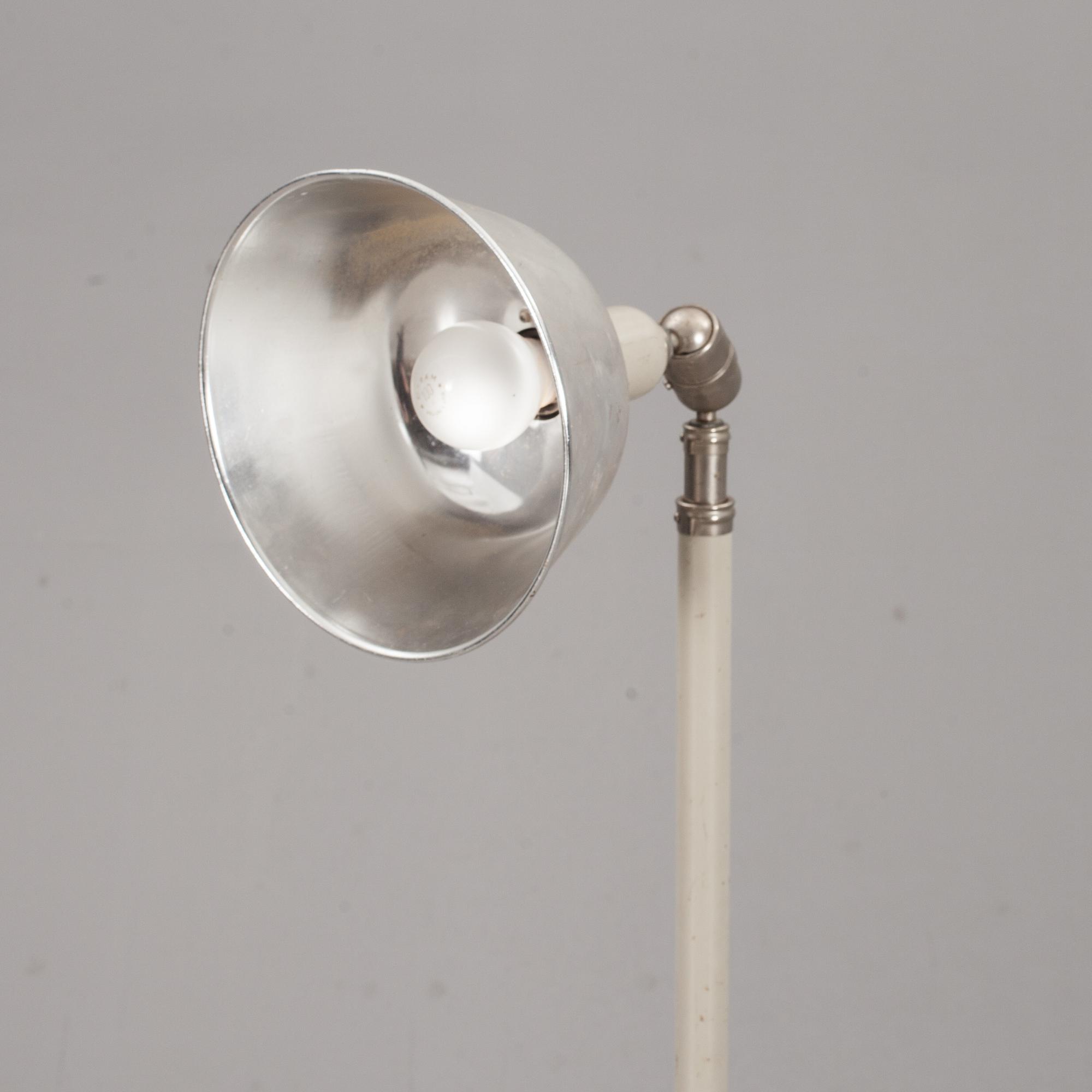 INDUSTRILAMPA, "Triplex", Johan Petter Johansson, 1940-/50-tal.