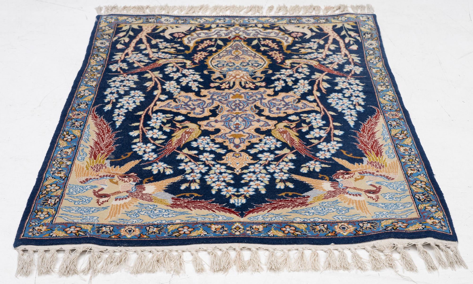 Matta, Isfahan, figural, ca 90 x 65 cm.