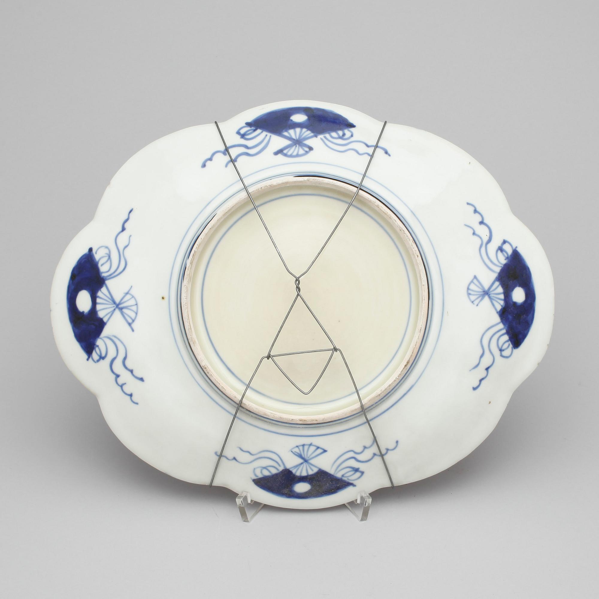FAT, 3 st, porslin, Imari, Japan, 1800-tal.