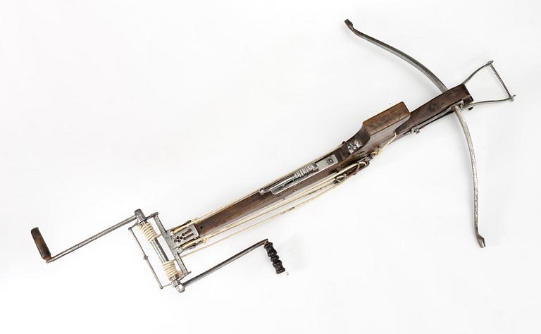 A Flemish/Dutch target shooting crossbow, 17th/19th century.
