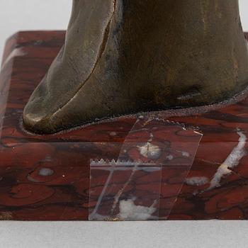 Georges van der Straeten, skulptur. Brons, signerad, gjut.stämpel. Total höjd 22,5 cm.