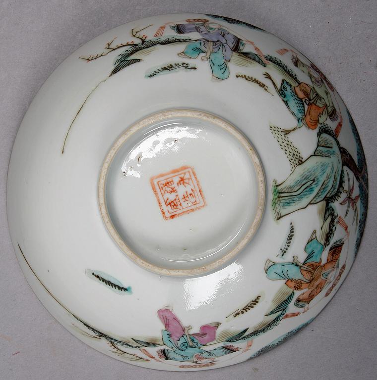 SKÅLAR, 3 st. Porslin, Kina, 1700/1800-tal.