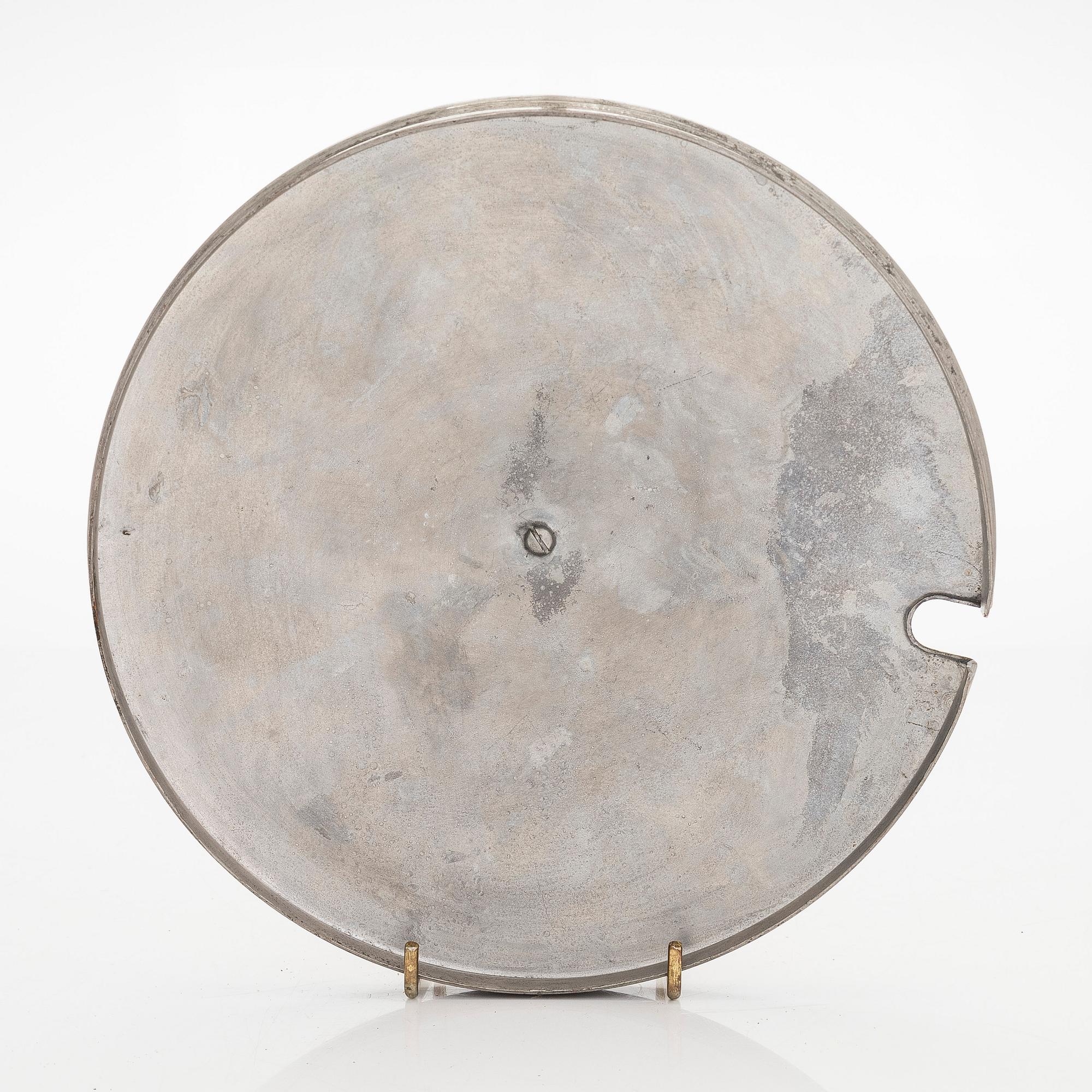 Maija Heikinheimo, a mid-20th-century copper bowl with lid, manufacturer Valaistustyö for Artek.