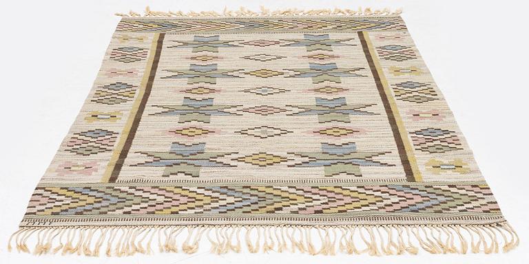 Märta Måås-Fjetterström, matta, "Vit botten", rölakan, ca 252 x 154 cm, signerad AB MMF.