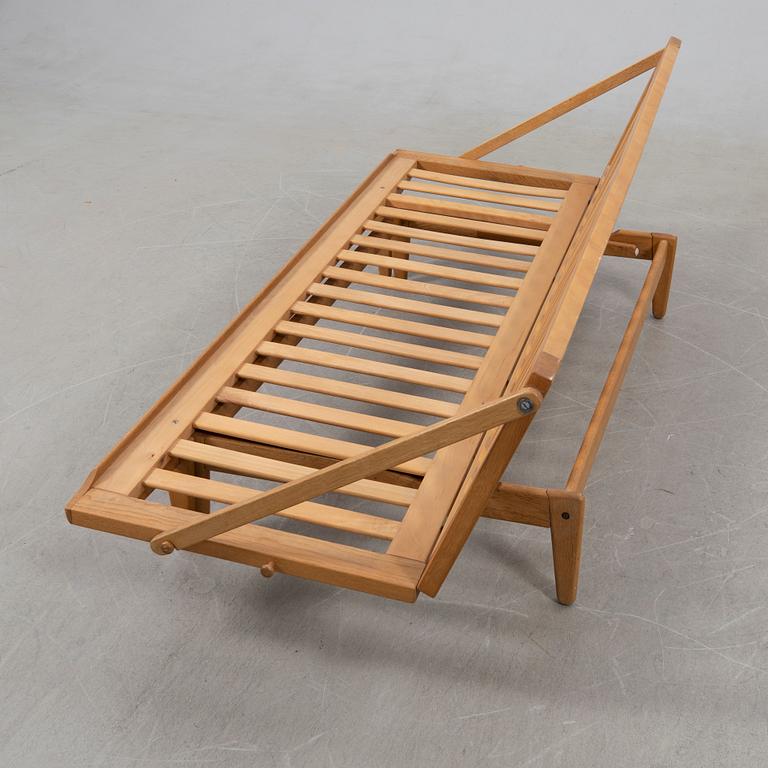 Poul M. Volther, sofa/daybed "Diva/981", Gemla Fabriker AB, Sweden, 1950s.