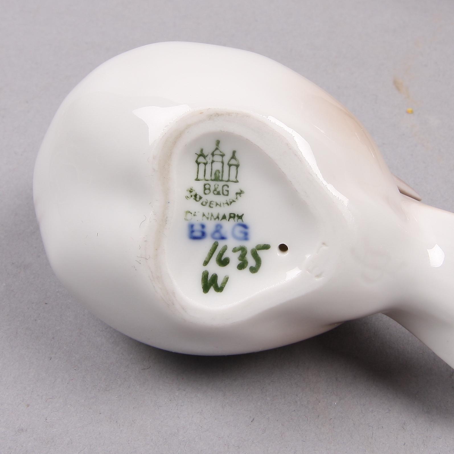 FIGURINER, 5 st, porslin, Bing & Gröndahl resp Dahl Jensen, sent 1900-tal.