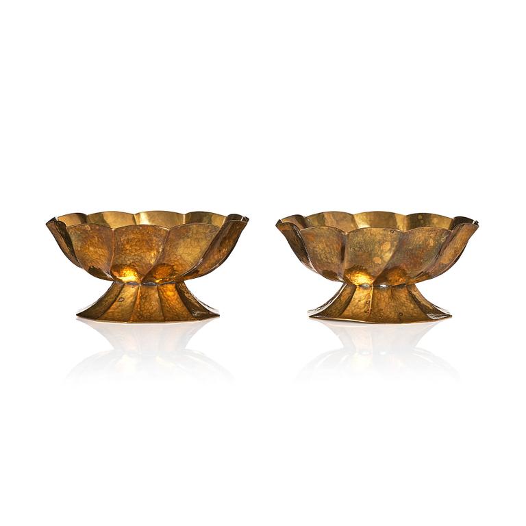 Josef Hoffmann, a pair of brass bowls, Wiener Werkstätte, Austria ca 1920.