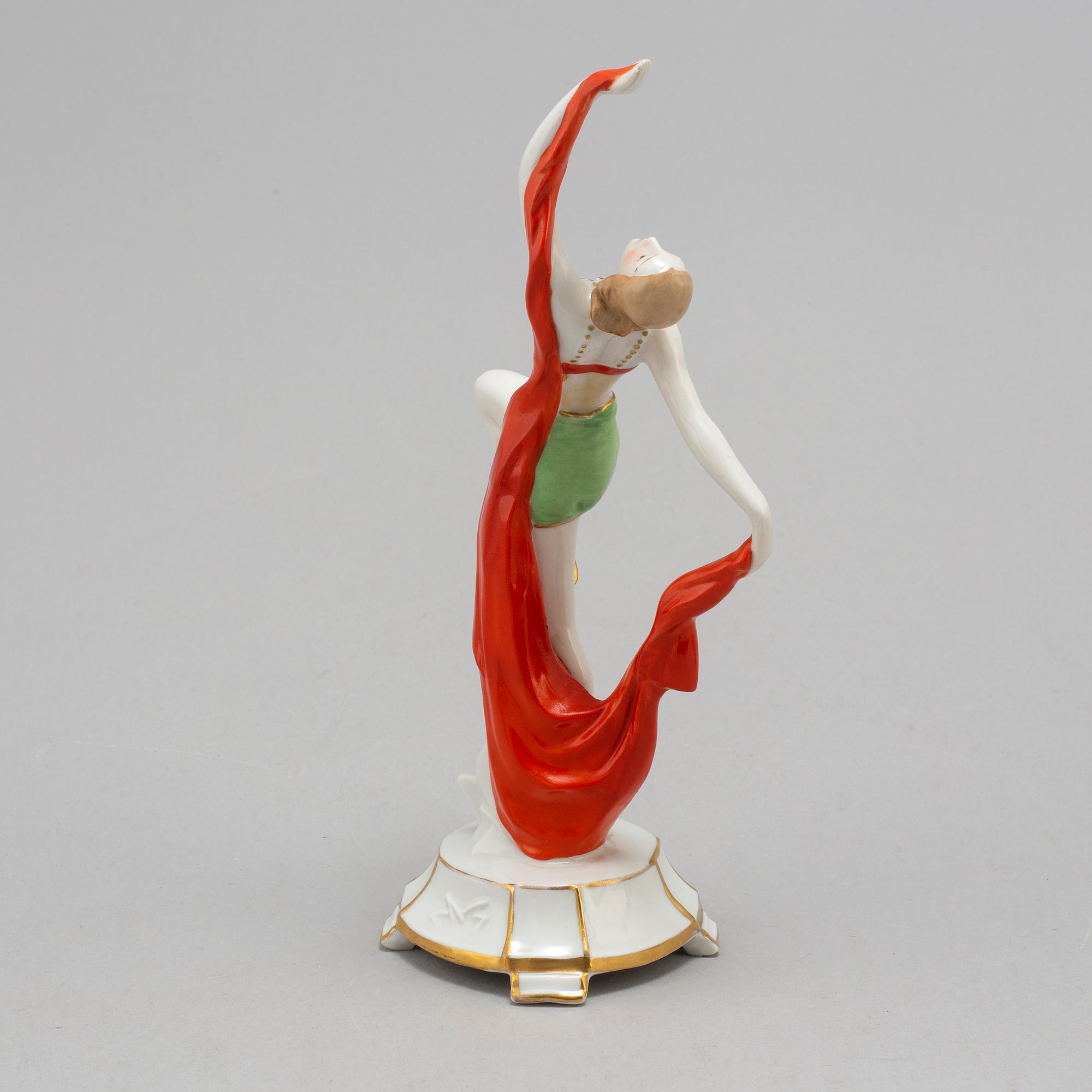 A 1930´s porcelain figurine by Goebel.