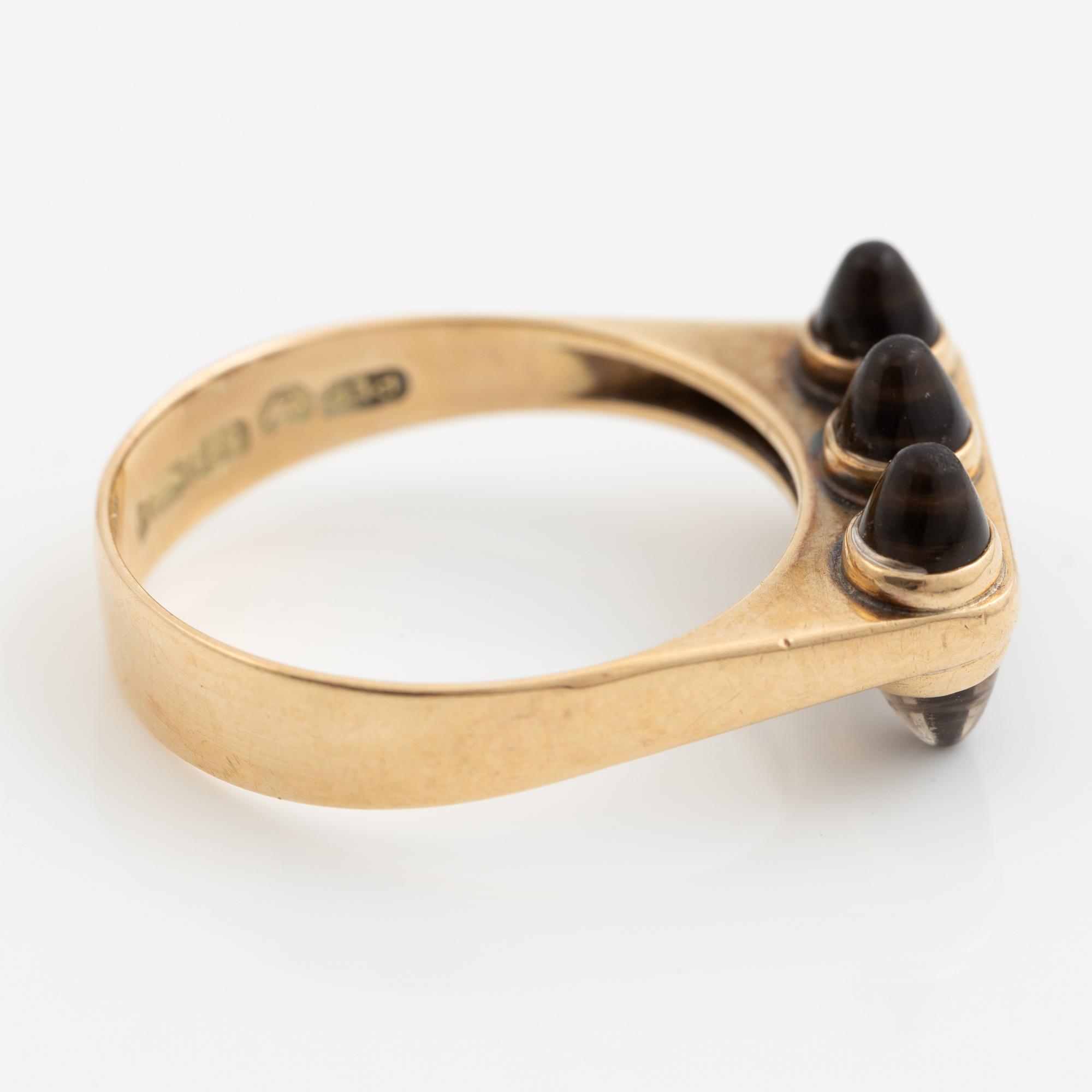 A 14K gold ring with smoaky quartzes. Alppikulta, Helsinki.