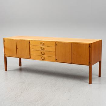 JOSEF FRANK, sideboard, modell 1015, Firma Svenskt Tenn.