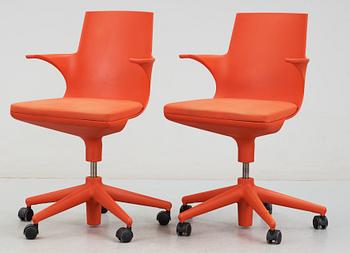 STOLAR, 2 st, "Spoon Chair", A. Citterio, Kartell, 1900-talets slut.