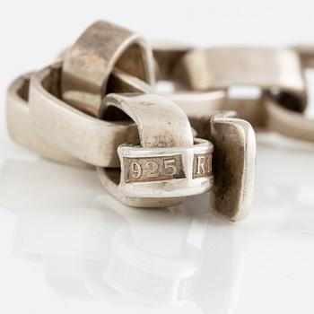 Sven-Erik Högberg, arm bracelet and collar, silver.