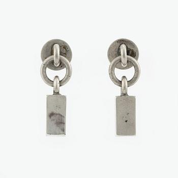 Wiwen Nilsson, earrings, sterling silver, bar model. Lund 1963.