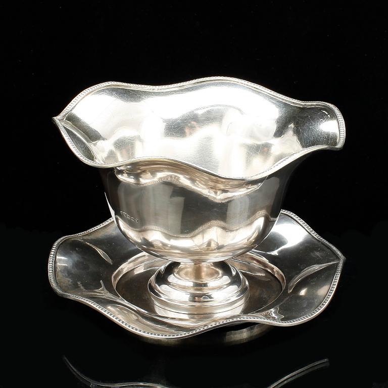 SÅSSKÅL, silver, troligen Tammerfors, Finland, 1886. vikt ca 588g.